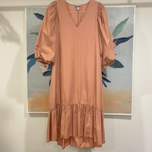 Midi dress with puff sleeve